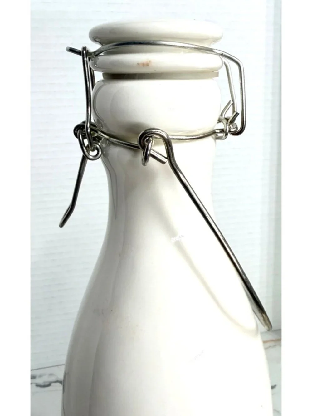 Vintage White Ceramic Milk Bottle Swing Top Wire Bale Lid Farmhouse Decor 12